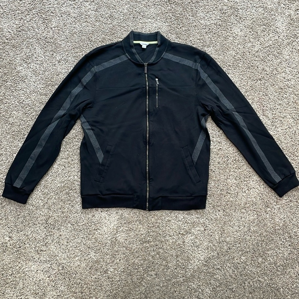 Calvin Klein XL Fitted warm fall wear.